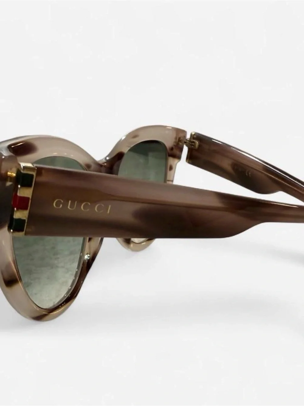 Gucci Translucent Brown Cat-Eye Sunglasses with Green Lenses